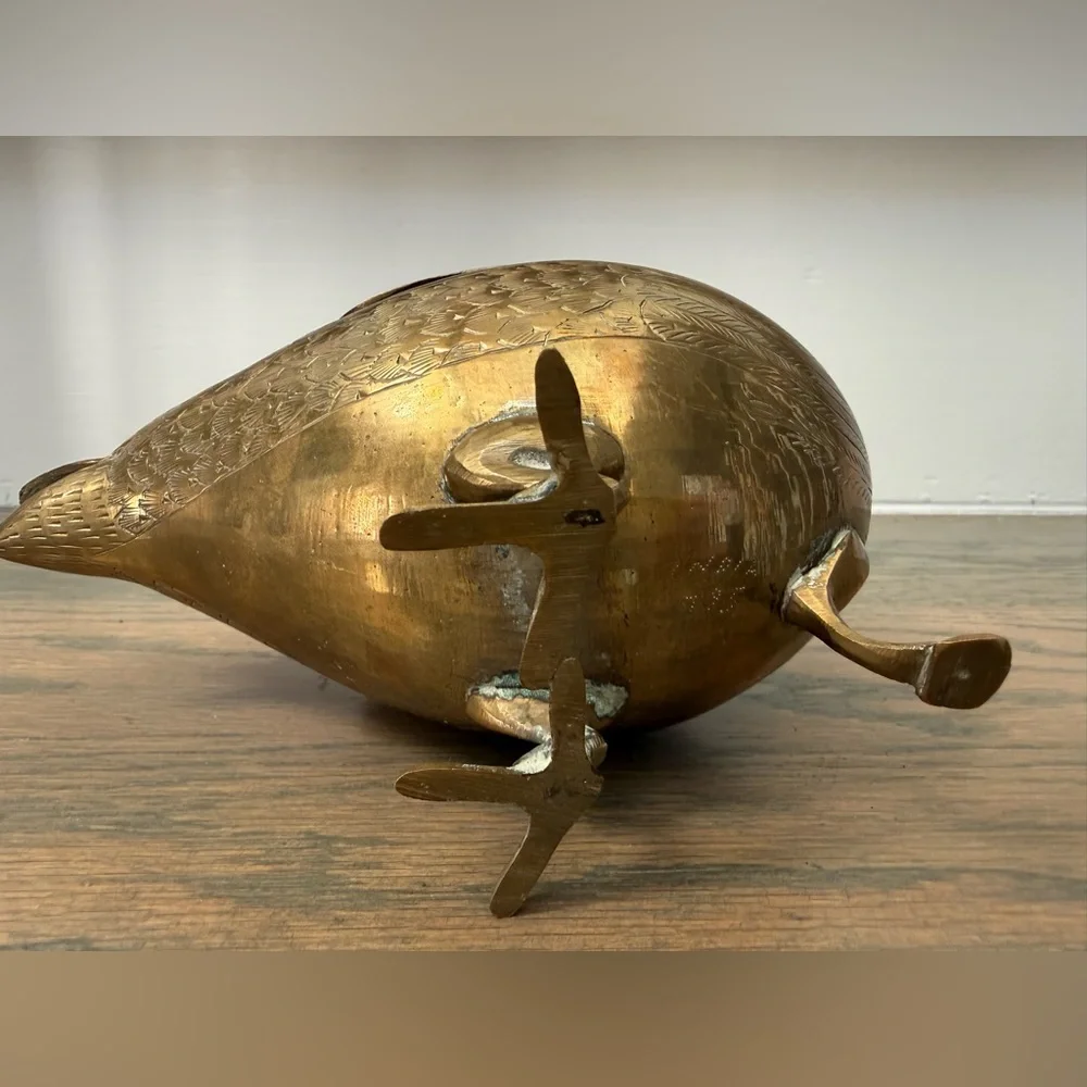 Vintage made in India brass peacock hinged trinket /ashtray